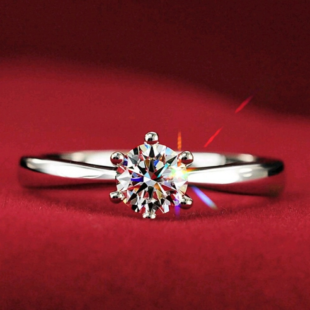 Engagement ring - Picture 3 of 3